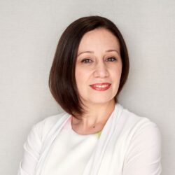 Serineh_Headshot